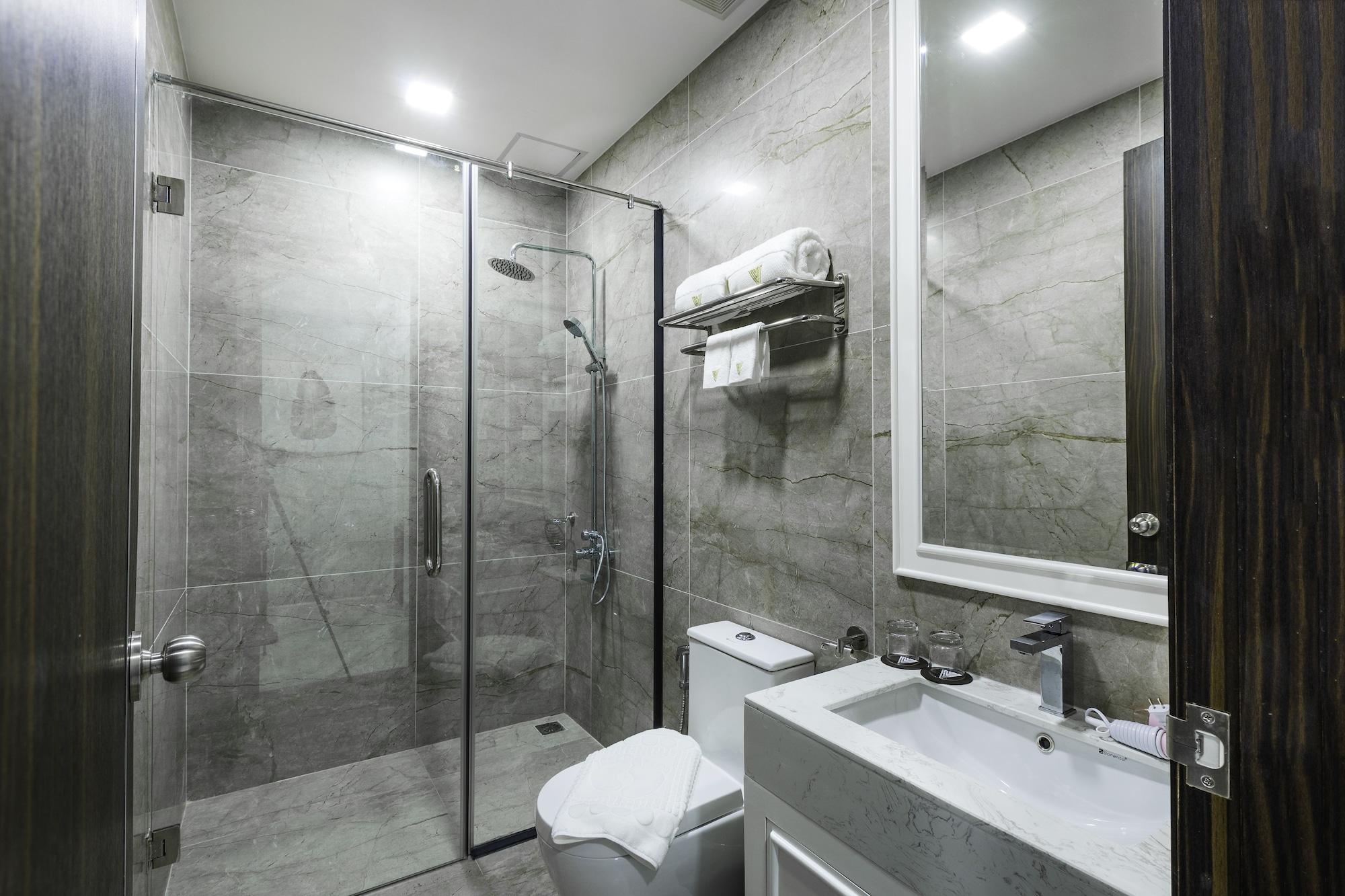 פנום פן V Boutique Hotel מראה חיצוני תמונה