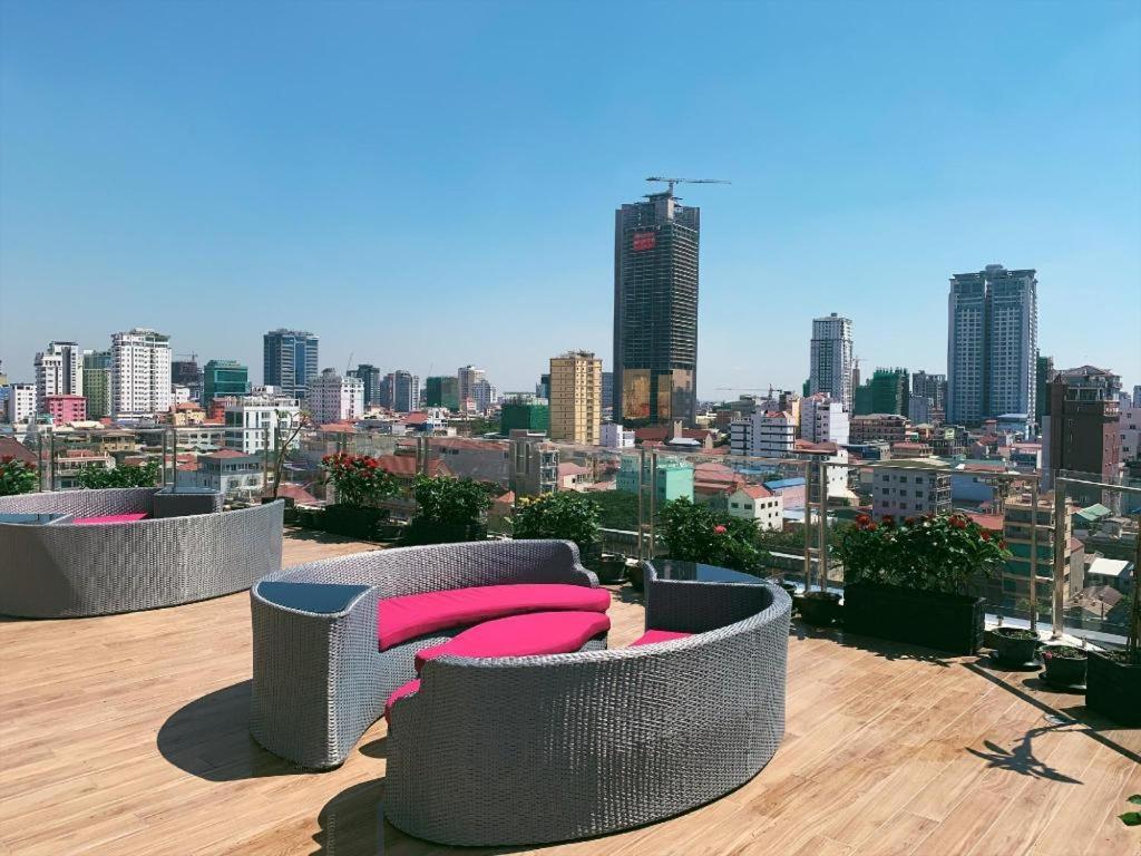 פנום פן V Boutique Hotel מראה חיצוני תמונה